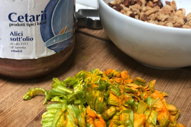 Organic cooking class with a sommelier in an Olive and wine farm - Discover the Charm of the Organic Cooking Class with a Sommelier in Perugia