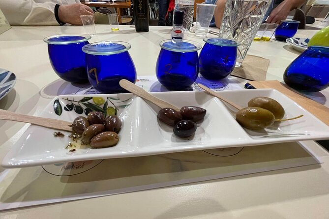 Organic Olive Grove tour & Olive oil tasting & lunch in Kalamata! - Knowledgeable Guides and Authentic Experience