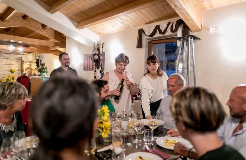 Organic Wine, Local Food Tasting & Vineyard Walk near Assisi - Flexibility and Practical Details