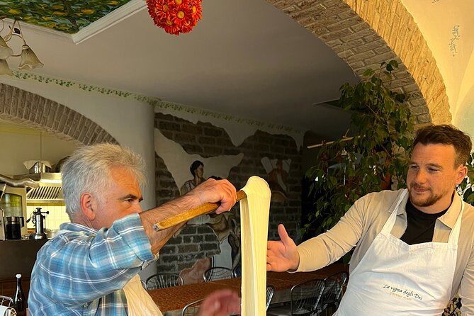 Organic Wine Tasting, Mozzarella, Gnocchi & Tiramisu Workshop - The Experience of the Hosts and Guides