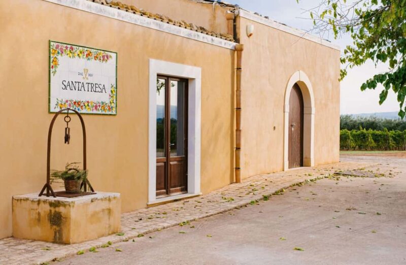 Organic Winery Tour, Wine Tasting & Light Lunch near Ragusa - Practical Booking Options and Cancellation Policy