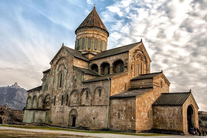 Organic wines of Mtskheta - private tour with lunch and wine tastings - Important Cancellation and Booking Details