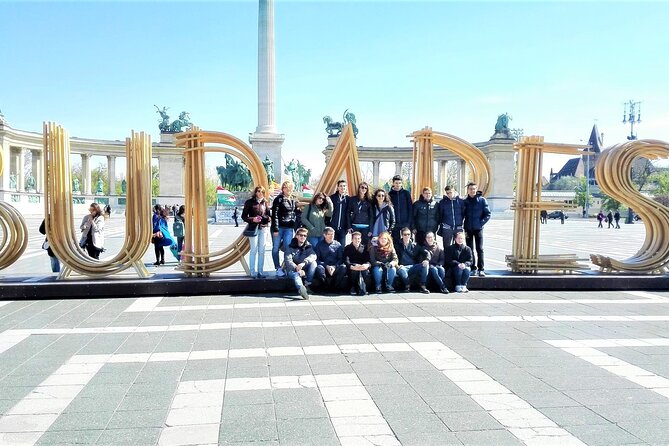 Original Budapest Alternative Street Art & Jewish Tour - Lépcs Street Art: Budapest’s Creative Expression