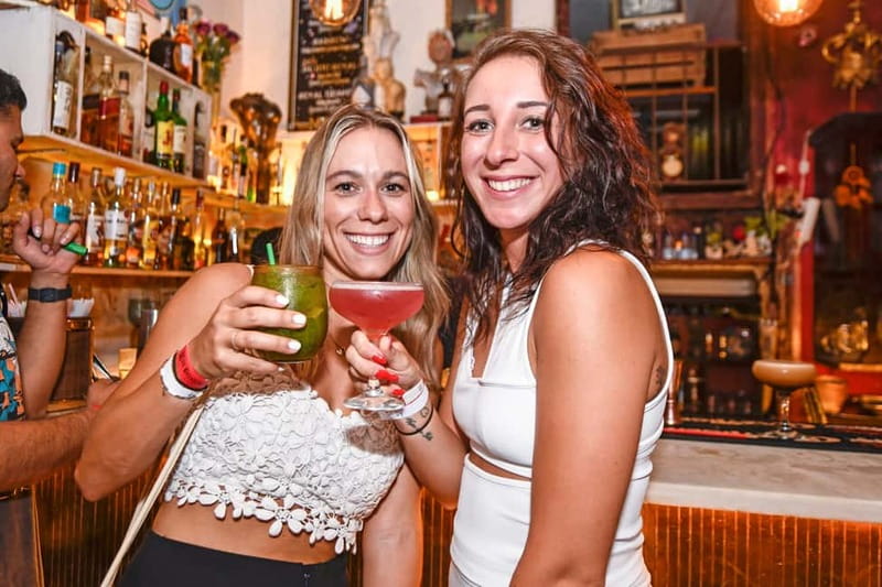 Original Hamburg Pub Crawl Sex & Crime St. Pauli Tour - The Atmosphere: Fun, Social, and Inclusive