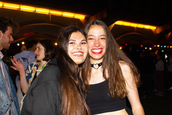 Original Paris Pub Crawl - Value and Limitations of the Pub Crawl