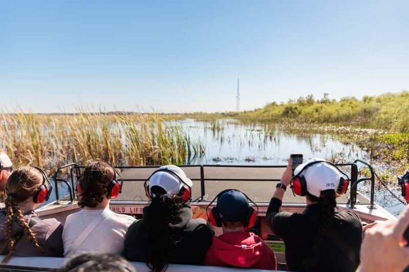 Orlando Airboat Tour with Alligator & Wildlife Viewing - Key Points