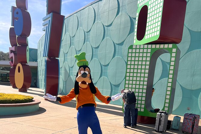 Orlando Int'l Airport (MCO) to Disney Resorts Private Transfer - Presidential Rides LLC: Commitment to Customer Service in Orlando