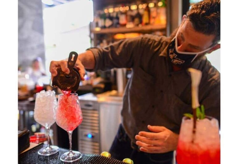 Orlando: Ivanhoe Village Food Tour with Tastings - Practical Details: Meeting Point and Group Size