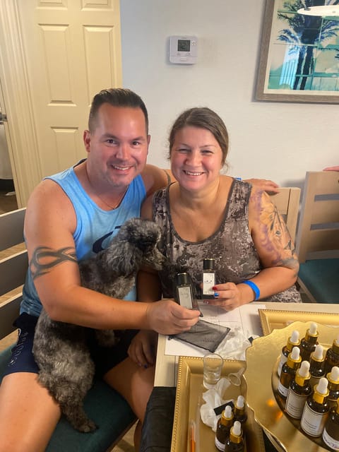 Orlando: Mobile Scent Blending Experiences - Creating Your Signature Scent with Expert Guidance