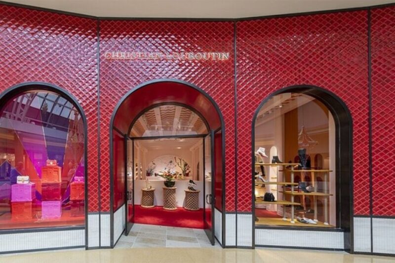 Orlando: Personal Stylist Experience at The Mall at Millenia - Shopping with a Personal Stylist in Luxury Settings