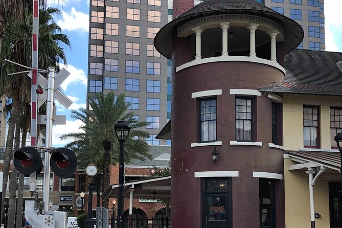 Orlandos Historical Highlights: A Self-Guided Audio Tour - Orlando Public Library: The Starting Point of Your Tour