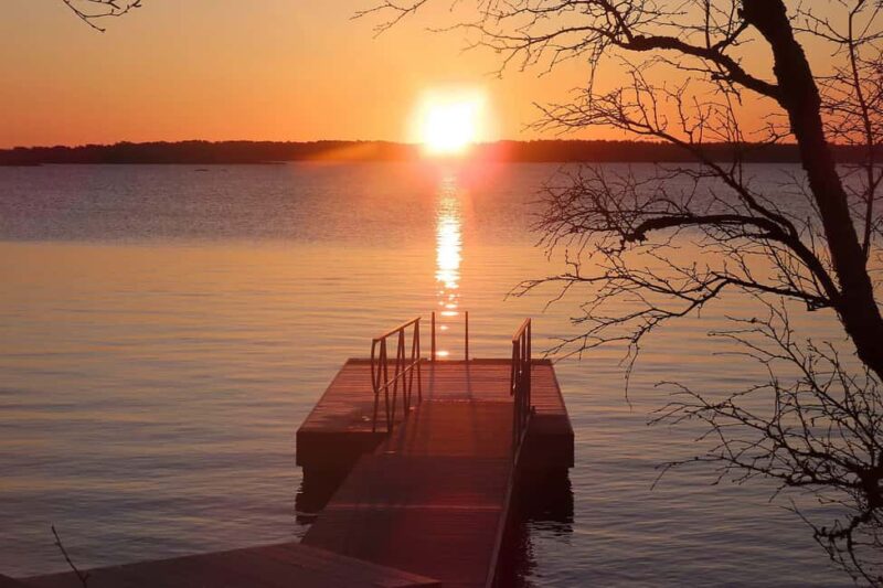 Örö Fortress Island Guided Tour with Lunch - Guided Walk or Cycling Tour Through Historic Fortifications