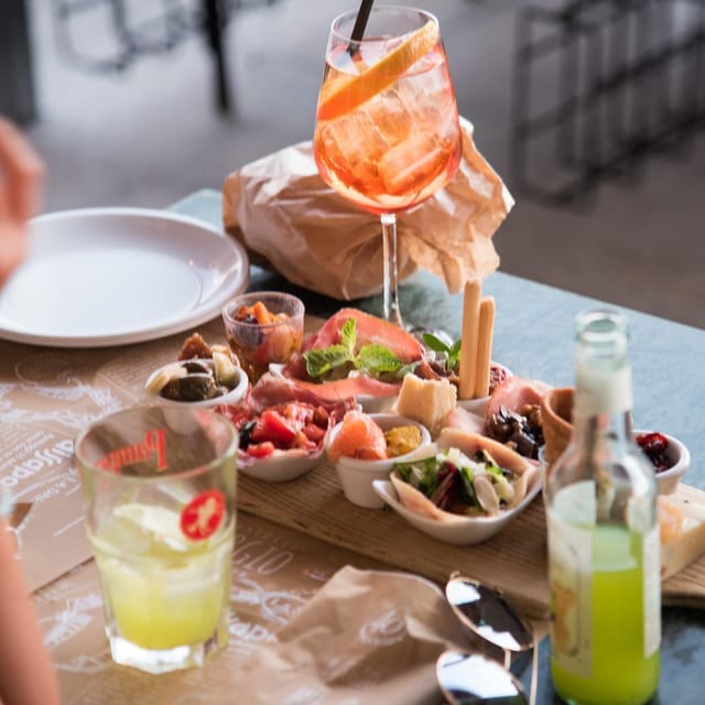 Ortigia E-bike tour and aperitif at sunset - Comparing This Tour to Alternatives in Syracuse