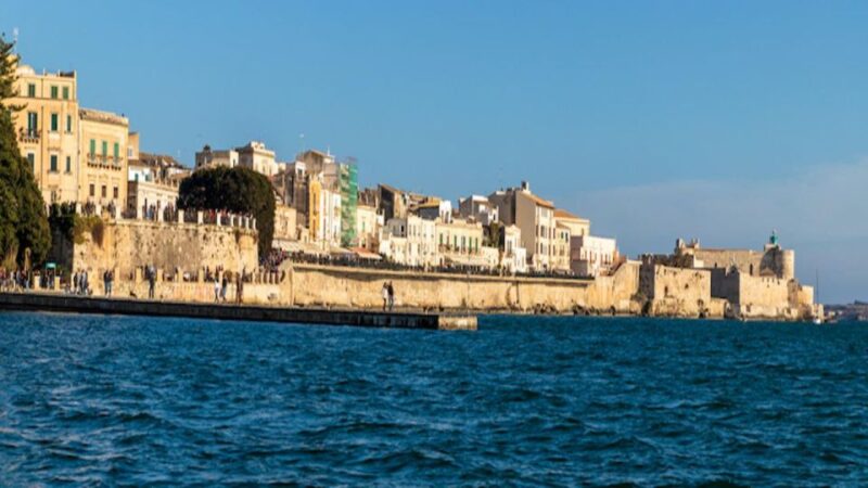 Ortigia: Private boat excursion - Logistics and Practical Tips for the Best Experience