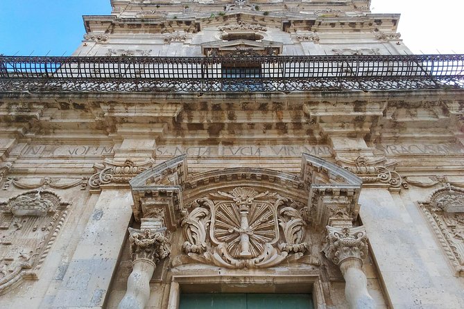 Ortigia: Syracuse's Ancient Town Center Private Walking Tour - Exploring Piazza Archimede and Neoclassical Fountains