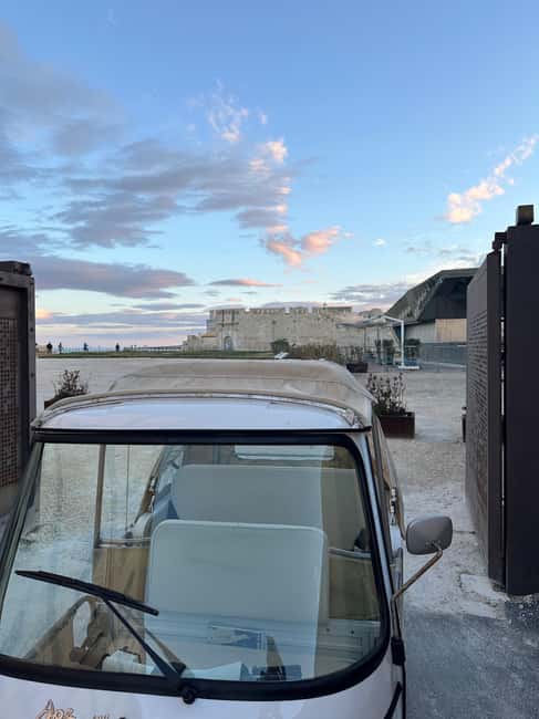 ORTIGIA tour by tuk tuk - ape calessino 1 hour - Scenic Drive to Fonte Arethusa and the Castello Maniace