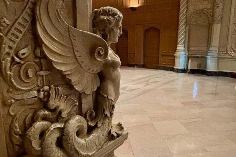 Oscar History and Film Set Studio Tour at the Biltmore - Watching Movie Clips and Learning Hollywood Secrets