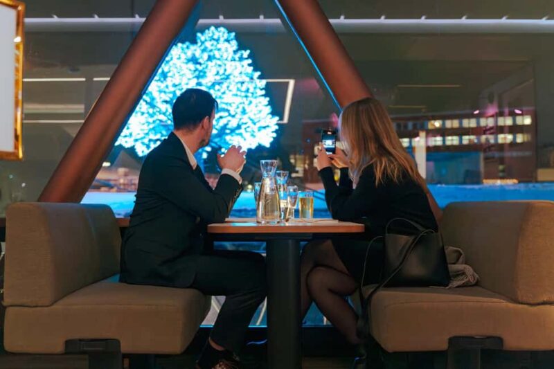 Oslo: 3-Course Dinner & Live Music Cruise on the Oslofjord - The Experience for Different Seasons and Weather Conditions