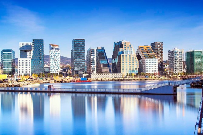 Oslo Airport Transfers : Oslo City to Oslo Airport OSL in Business Van - Meeting Point at Oslo Airport: Edvard Munchs veg