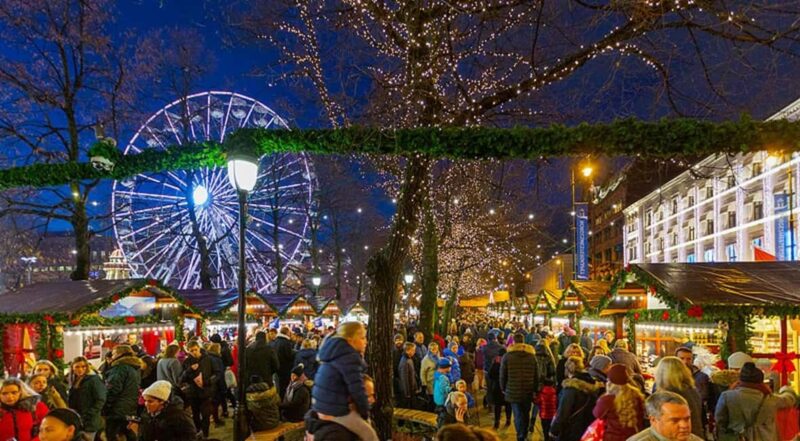 Oslo: Christmas Tour with Traditional Lunch or Dinner - Final Stop at Deichman Bjørvika and End of the Tour