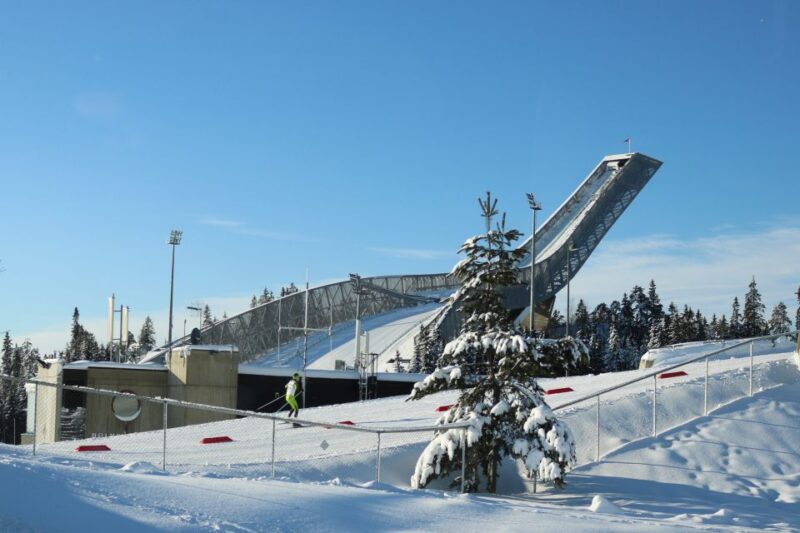 Oslo: City Highlights Guided Tour by Coach with Fjord Cruise - Panoramic City Sights from the Coach