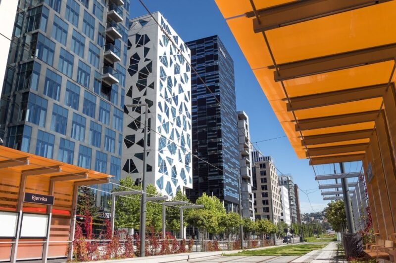 Oslo City Walks: The City of Contrasts - The Walks and Pacing: Gentle and Informative