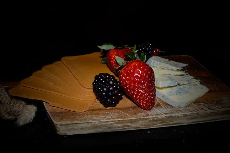 Oslo: Food Tasting and Walking Tour with a Local - Walking Along the Banks of the Akerselva River