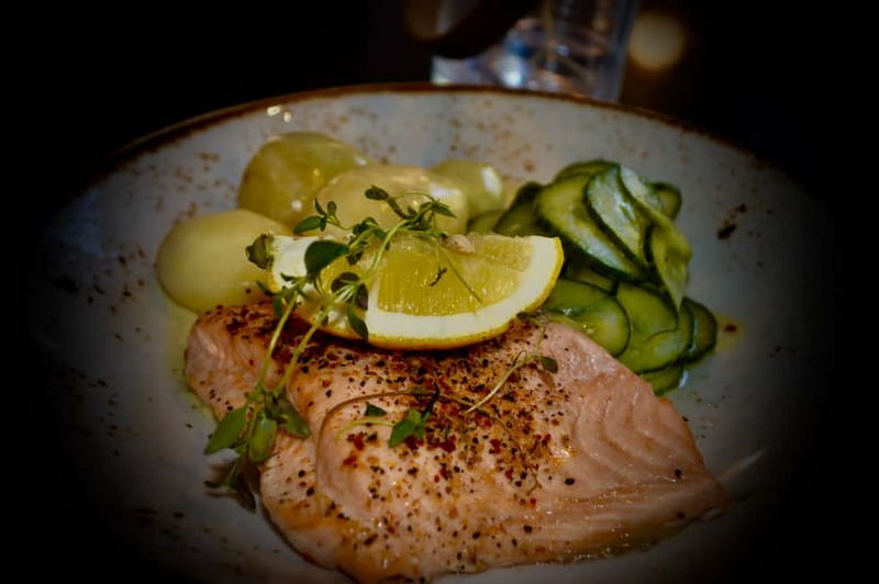 Oslo: Food Tasting and Walking Tour with a Local - Practical Details and Accessibility