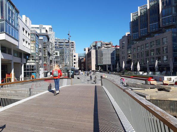 Oslo Highlights. Best Private Walking Tour of Oslo with a Local Guide. - The Beauty of Vigeland Sculpture Park