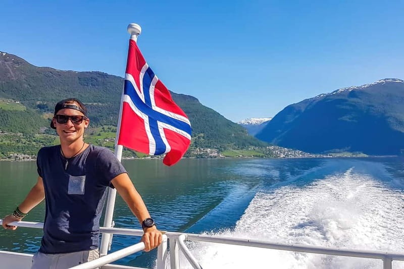 Oslo Old Town Walking Tour and Fjord Cruise Tickets - Explore Oslo’s Old Town with a Private Guide