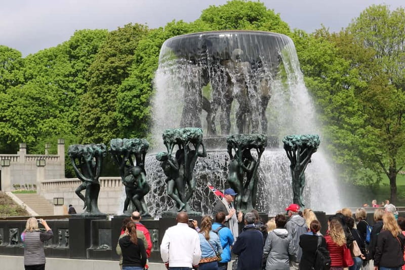 Oslo: Oslo Discovery Tour with 2 Museums Included - Exploring Vigeland Sculpture Park with a Guided Tour