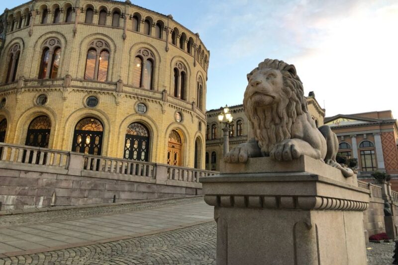 Oslo: Private Walking Tour with a Local Guide - Accessibility and Practical Details