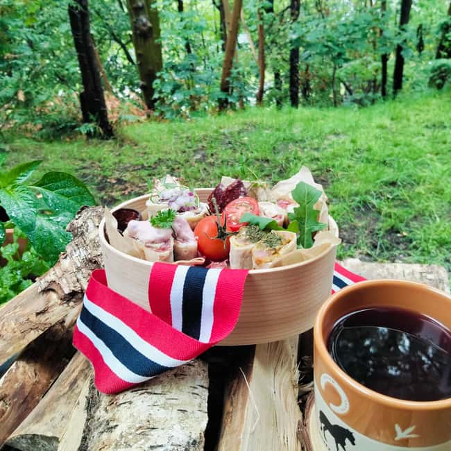 Oslo's Mountain Food Tour: Winter Forest & Campfire Feast - Discover Oslos Unique Mountain Food Experience