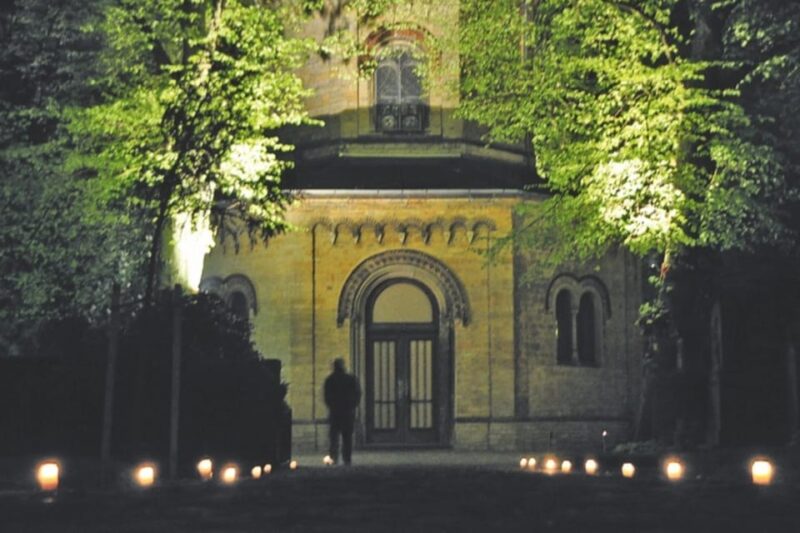 Osnabrück: "Gallows, graves & crooks" (adventure tour) - Osnabrück’s Haunted Cemetery and Historic Sites