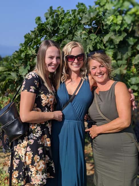Osoyoos: Osoyoos Full Day Guided Wine Tour - Discover the Osoyoos Full Day Guided Wine Tour