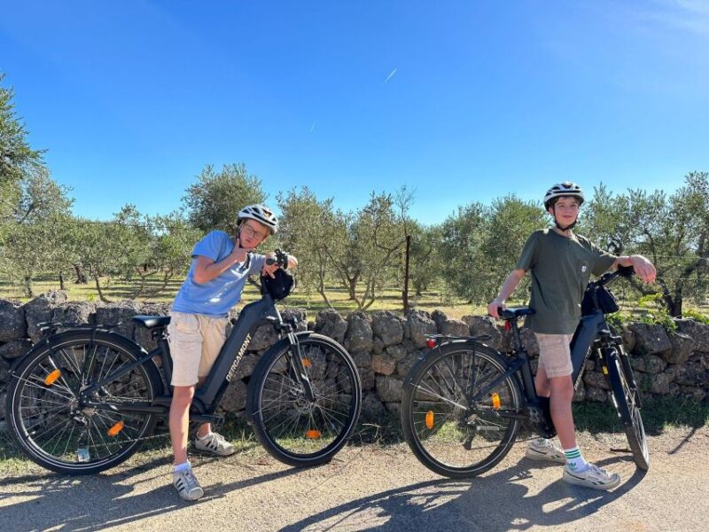 Ostuni e-bike tour. The olive trees and a local oil mill - Practical Aspects and Accessibility