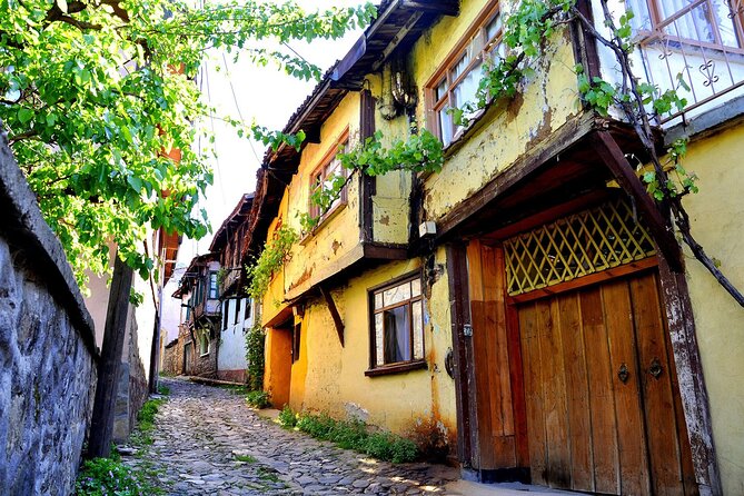 Othoman village & Saitabat - private guided tour - Solo/Group - Discover the Charm of Bursa’s Historic Ottoman Village and Waterfall