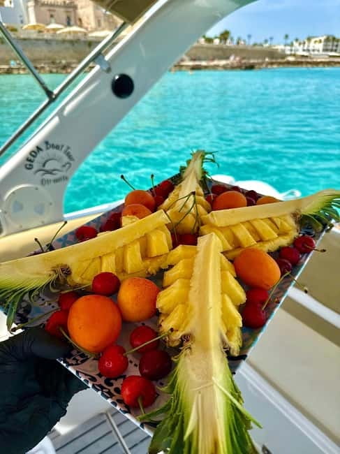 Otranto: Boat Tour with Aperitif - An Aperitif with Local Products on Board