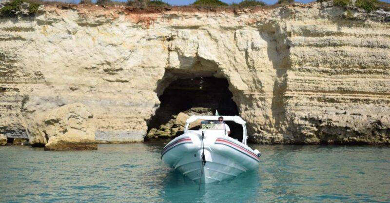 Otranto: Private or shared boat tour with swimming and taste - Key Points