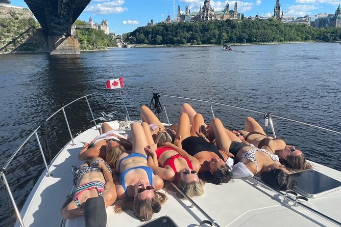 Ottawa: 6PM Shared River Cruise Aboard a Real Yacht (WedSun) - The Onboard Experience and Atmosphere