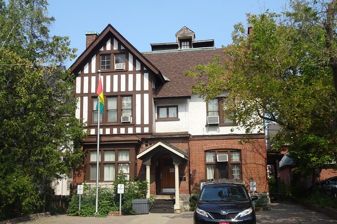 Ottawa Embassies self-guided walking tour & scavenger hunt - Discovering Murals and Street Art along the Route