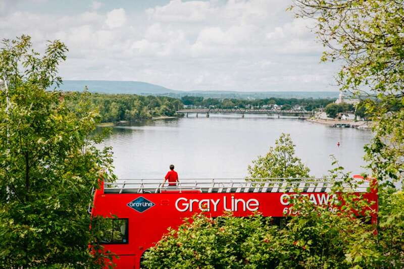 Ottawa: Hop-On Hop-Off Guided City Tour Pass - Enjoy Visiting Museums, Galleries, and Markets at Your Own Pace