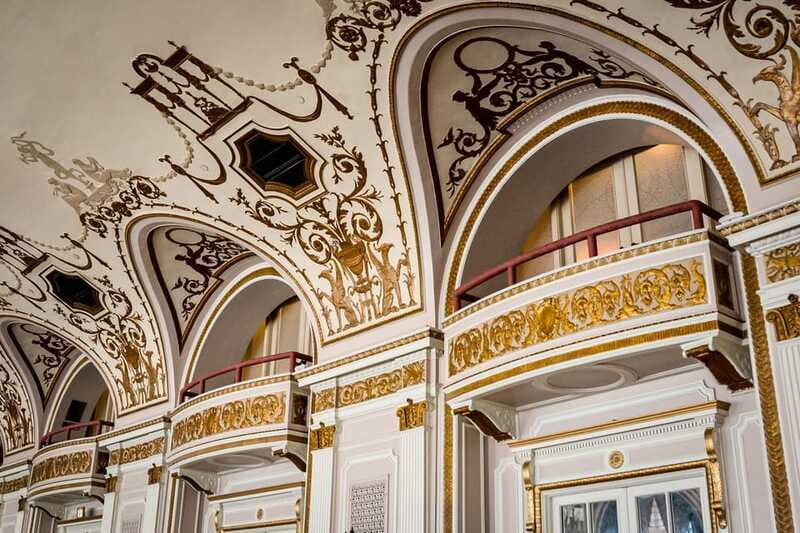 Ottawa: Secrets of the Château Laurier - Guided Hotel Tour - What Past Visitors Highlight About the Tour