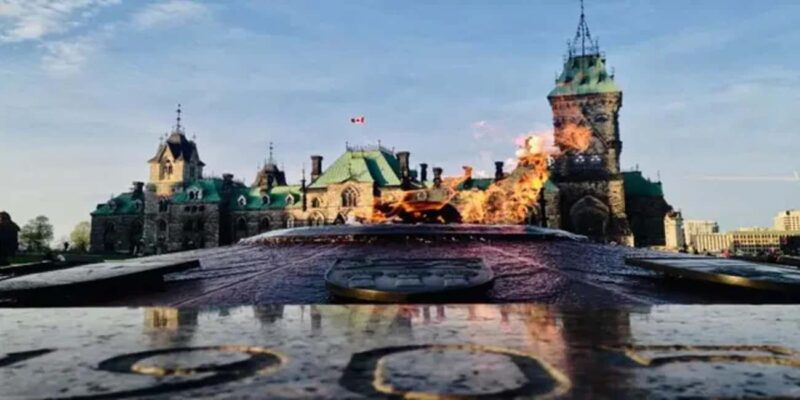 Ottawa: Small Group Night Tour With River Cruise - Explore Ottawa’s Nighttime Charm with an Intimate Small Group