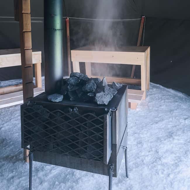 Oulu: Frozen Sea Tent Sauna & Ice Swimming - Experience a Unique Sauna Night on the Frozen Sea in Oulu