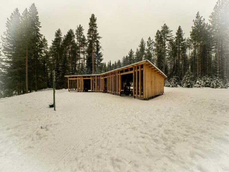 Oulu: Guided Winter Day Trip to Sanginjoki Nature Reserve - Practical Details: Meeting Point, Duration, and Group Size