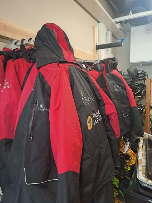 Oulu: Winter Clothing Set 12 hours Rental - What the Winter Clothing Package Includes