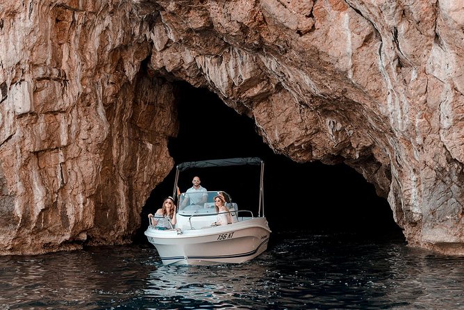 Our Lady of the Rocks and Blue Cave 3 hours tour- ticket tour - Practicalities: Meeting Points, Group Size, and Booking