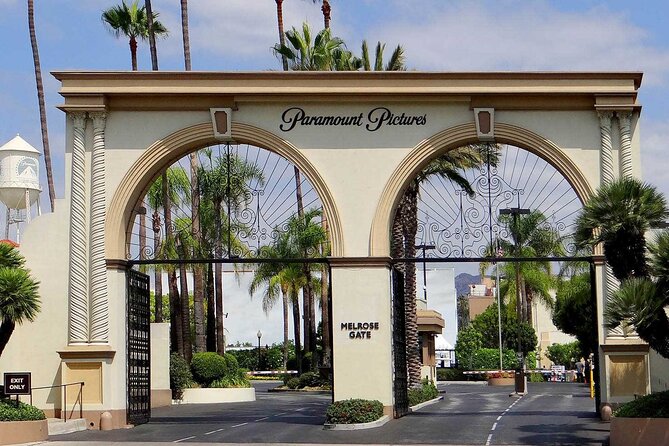 Our Signature Tour: 3.5-Hour LA Story Tour - Iconic Sights: Hollywood Sign and Sunset Boulevard