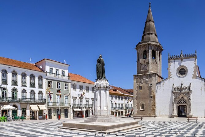 Ourém, Tomar and Almourol Castle Full Day Private Tour from the West - The Aqueduct of Pegões: A 17th-Century Engineering Marvel